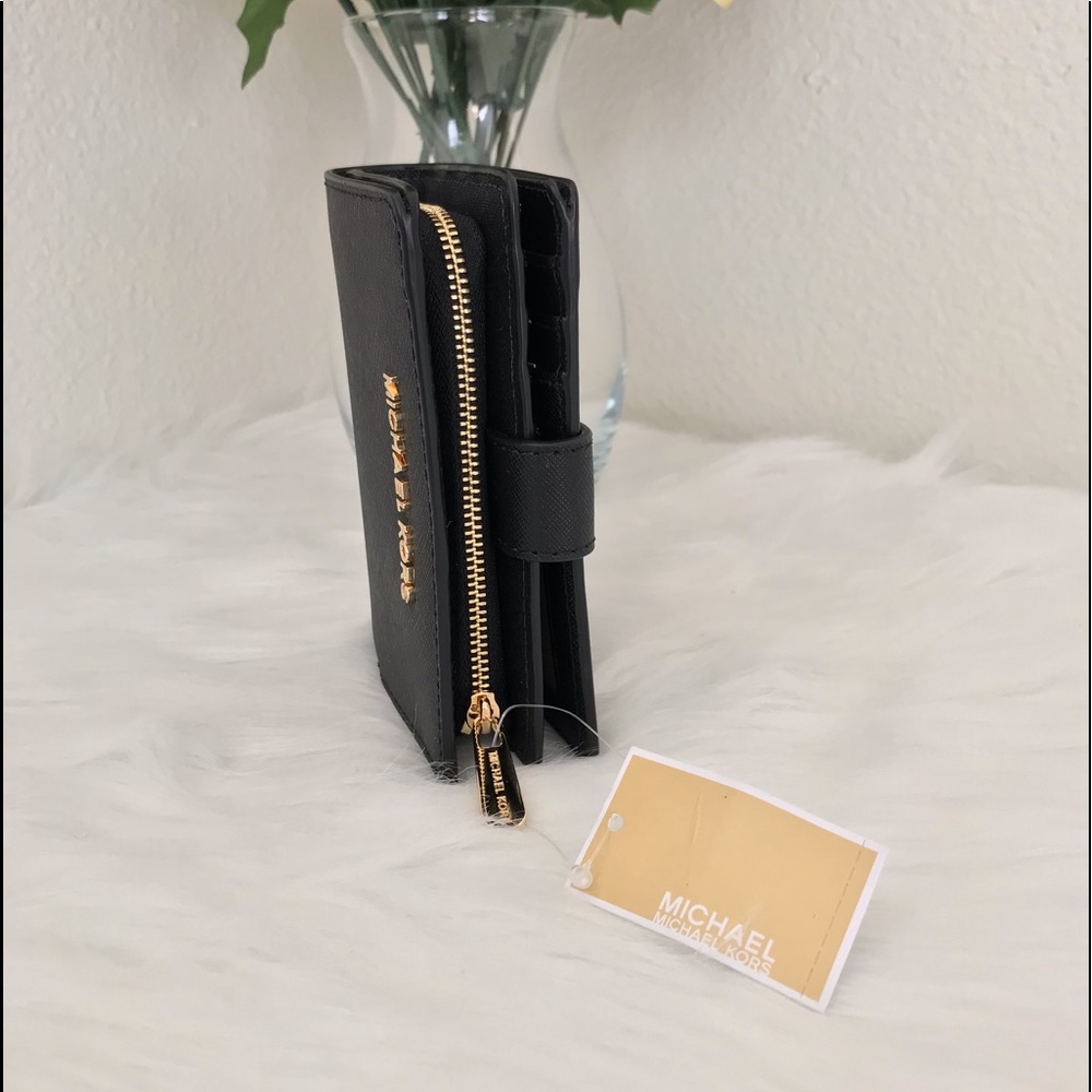✨💞🆕 Michael Kors BifoldZipCoin Wallet✨ - Picture 3 of 4